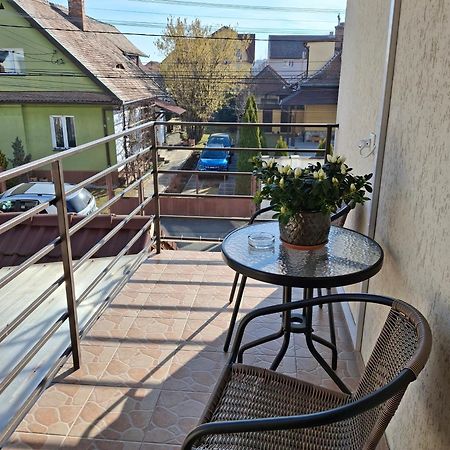 Garsoniera Strada Bucegi Apartment Sibiu Exterior photo