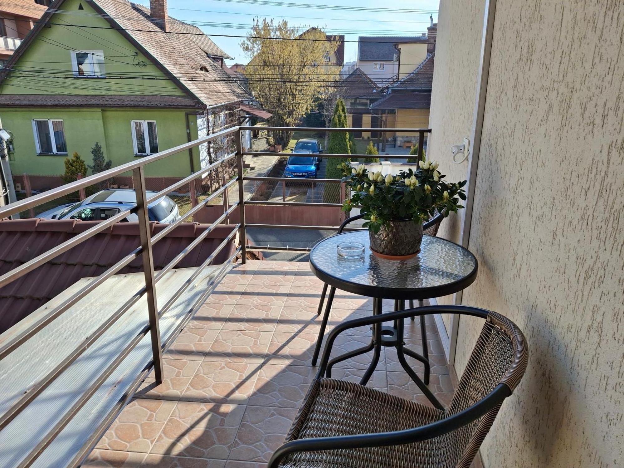 Garsoniera Strada Bucegi Apartment Sibiu Exterior photo